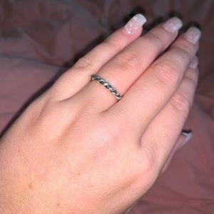 Pandora Twisted silver ring SIZE 6